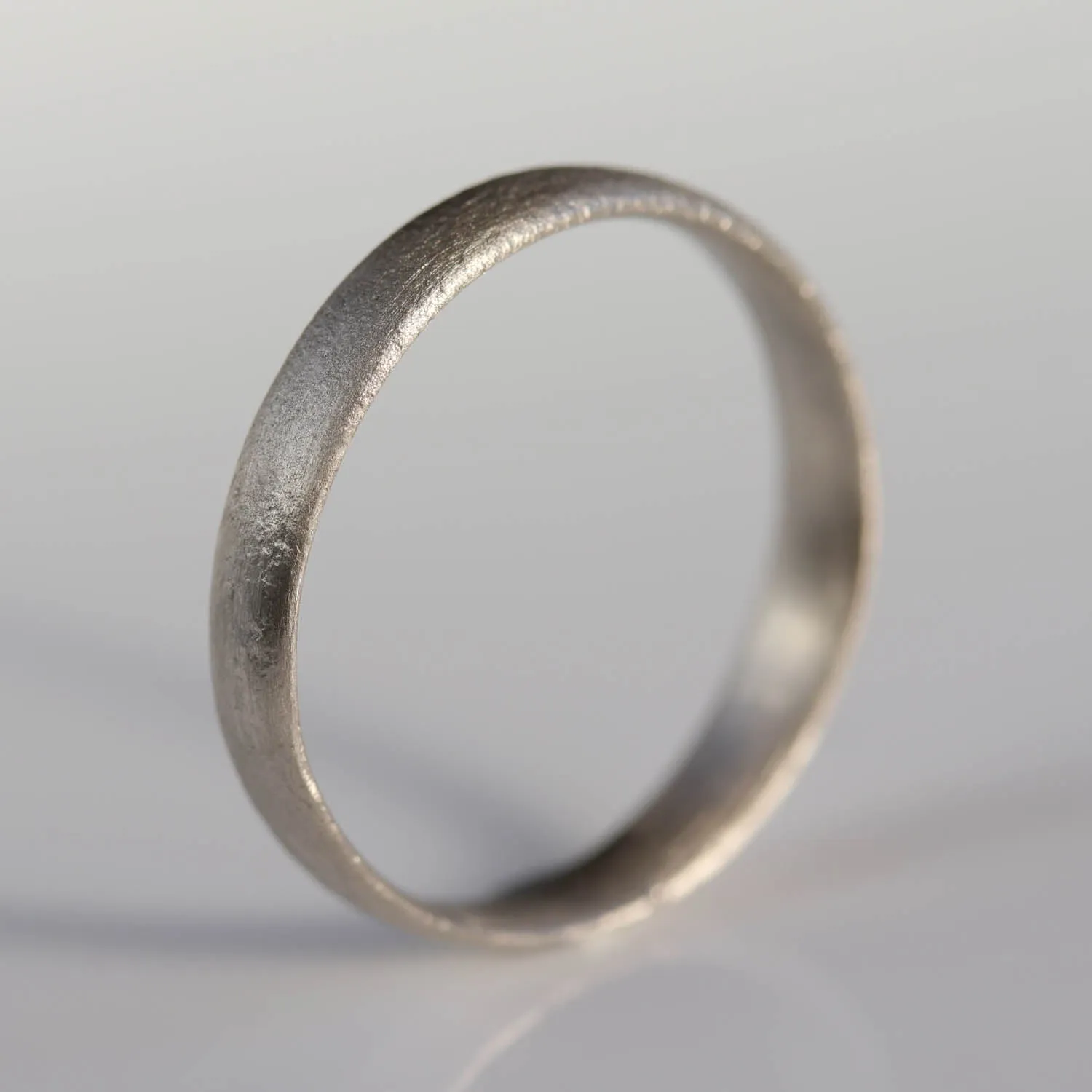 3mm Wide Ancient Band 