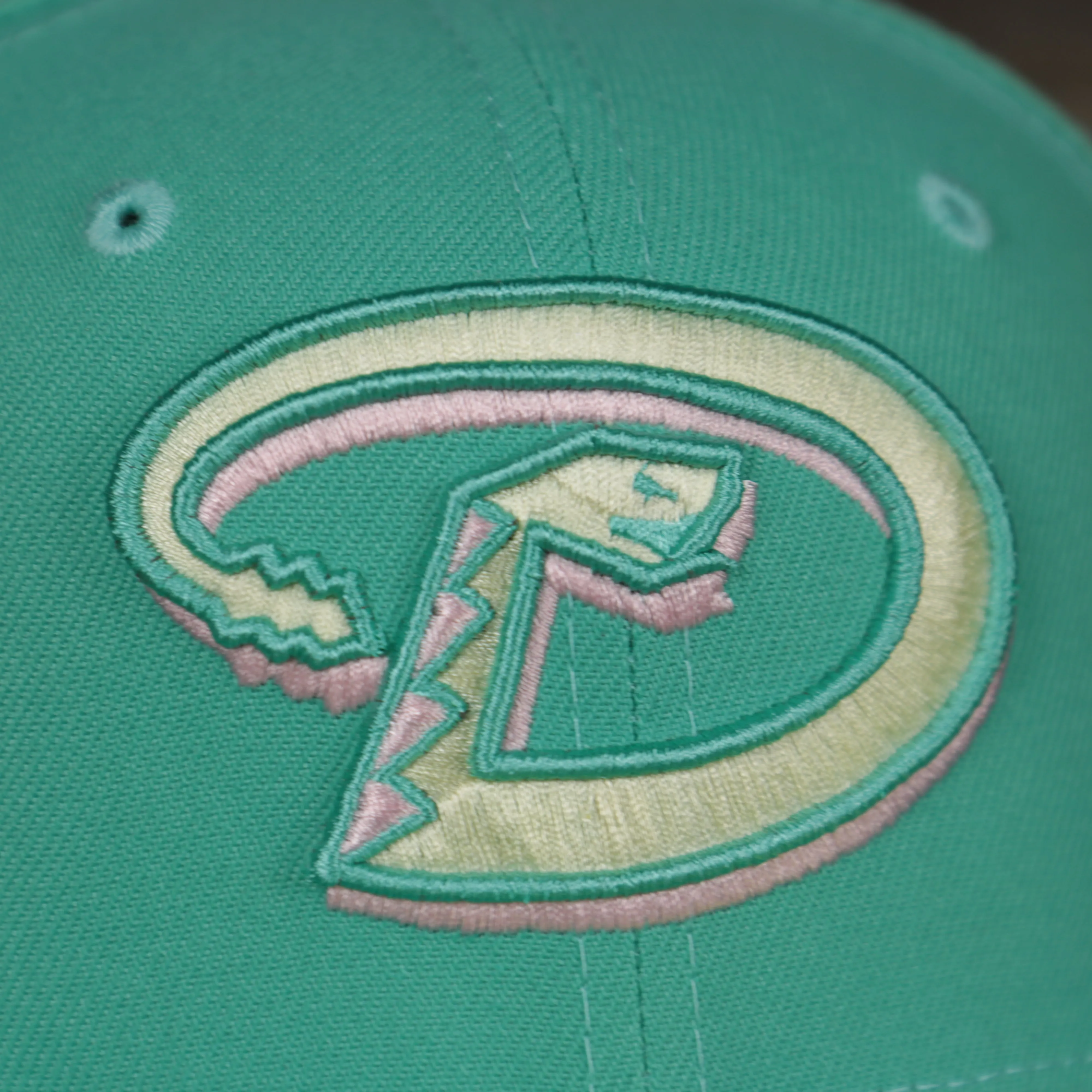 Arizona Diamondbacks 1993 Inaugural Season Side Patch Pink Bottom 59Fifty Fitted Cap | Mint