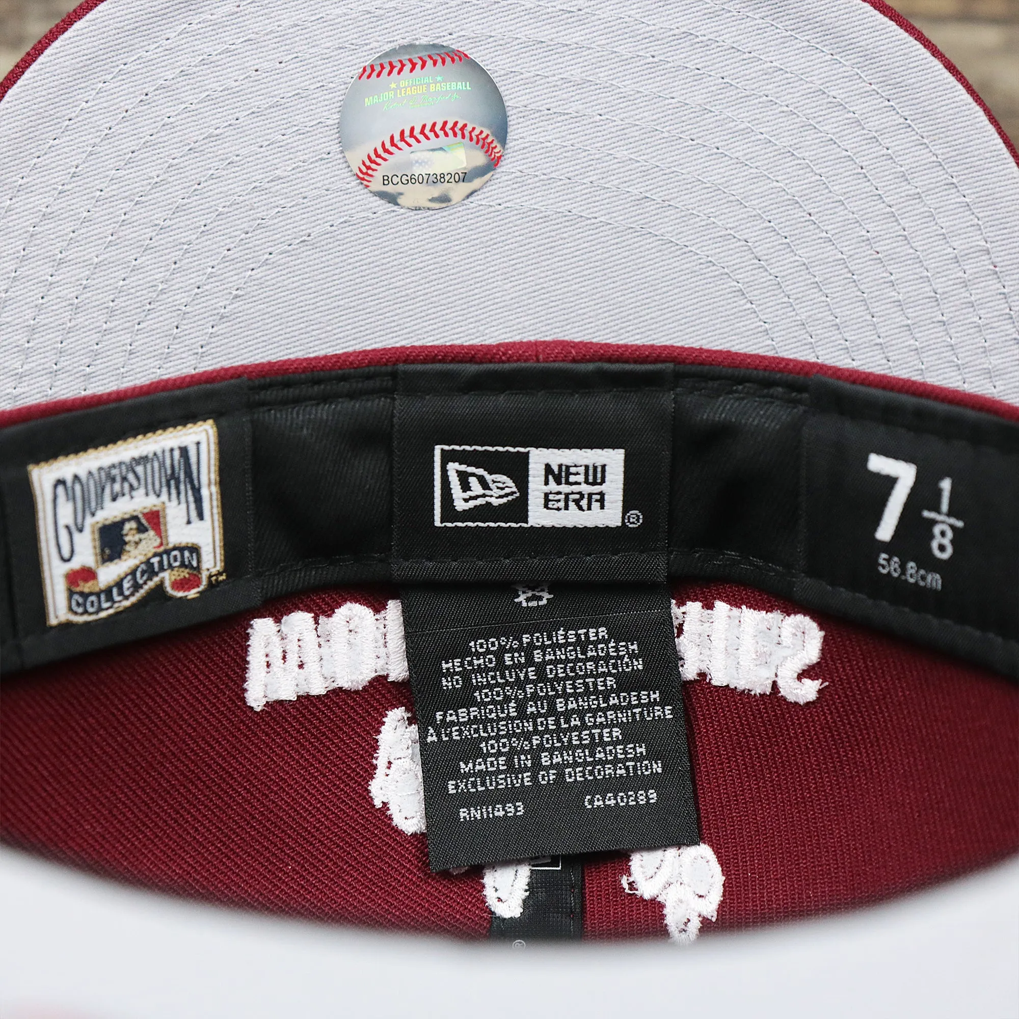 Cooperstown Philadelphia Phillies Crown Champions Gray Bottom World Championship Wins Embroidered Fitted Cap | Maroon 59Fifty Ca