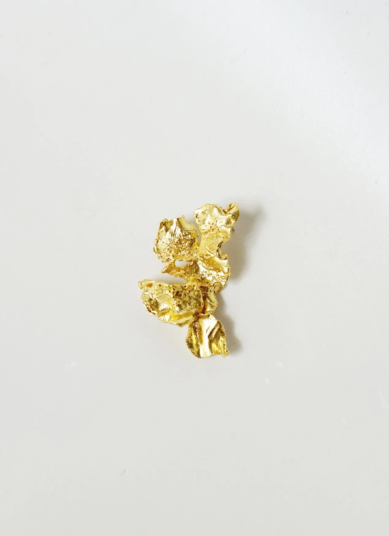 Merekah Earrings Gold