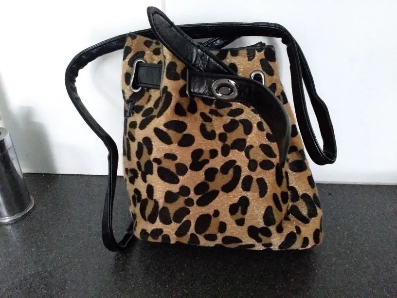 Mia Leopard Bag