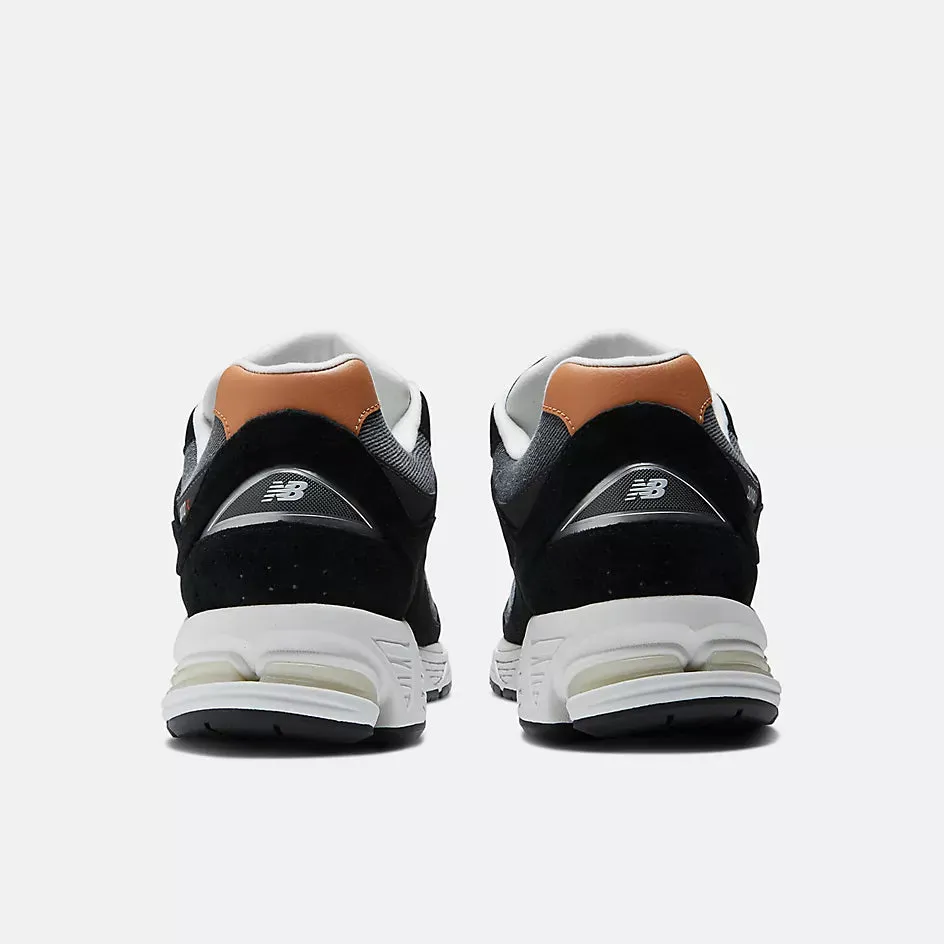 New Balance 2002 R Unisex Sneaker