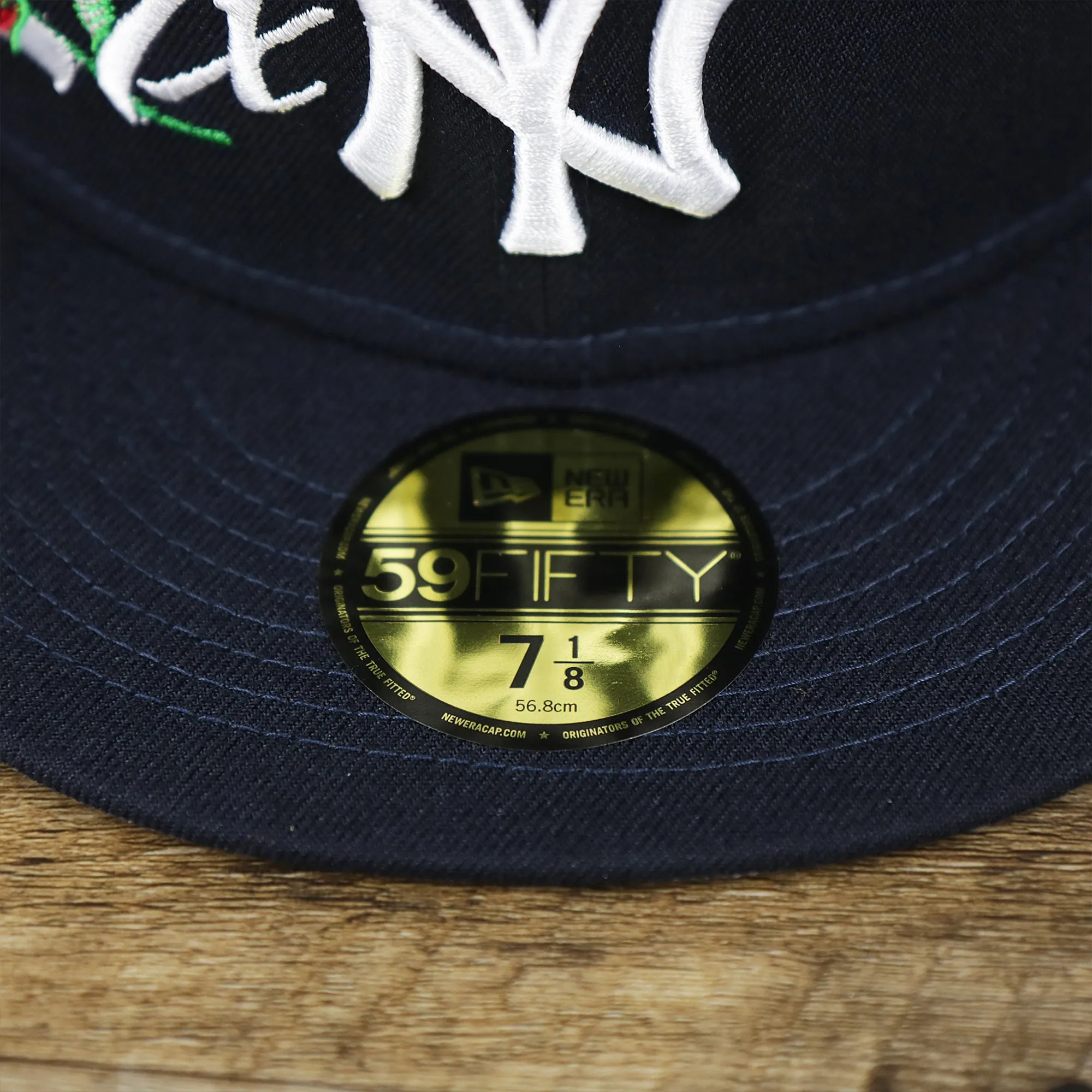 New York Yankees Crown Champions Gray Bottom World Championship Wins Embroidered Fitted Cap | Navy Blue 59Fifty Cap