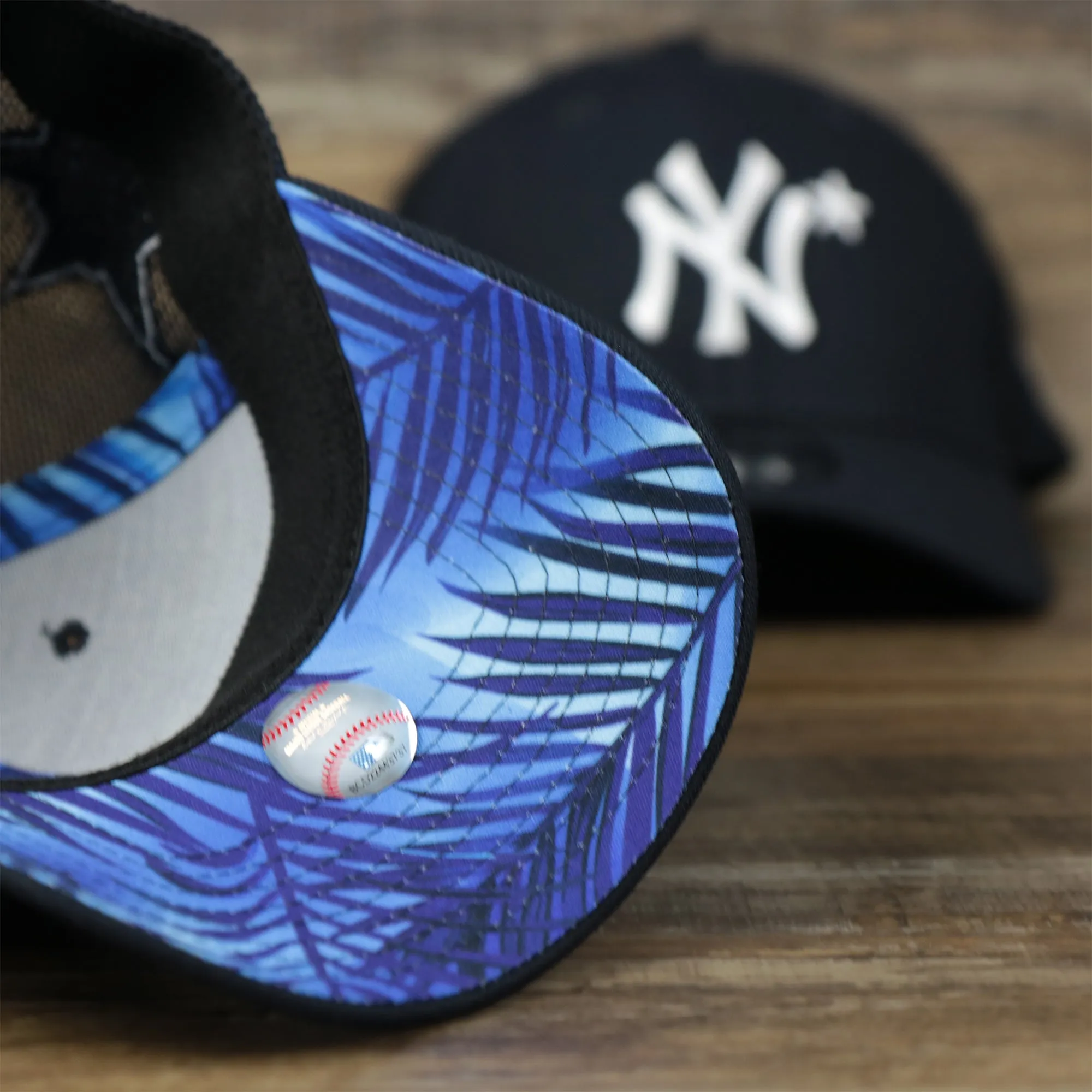 New York Yankees Metallic All Star Game MLB 2022 Side Patch 39Thirty Mesh FlexFit Cap | ASG 2022 Navy Blue 39Thirty Cap