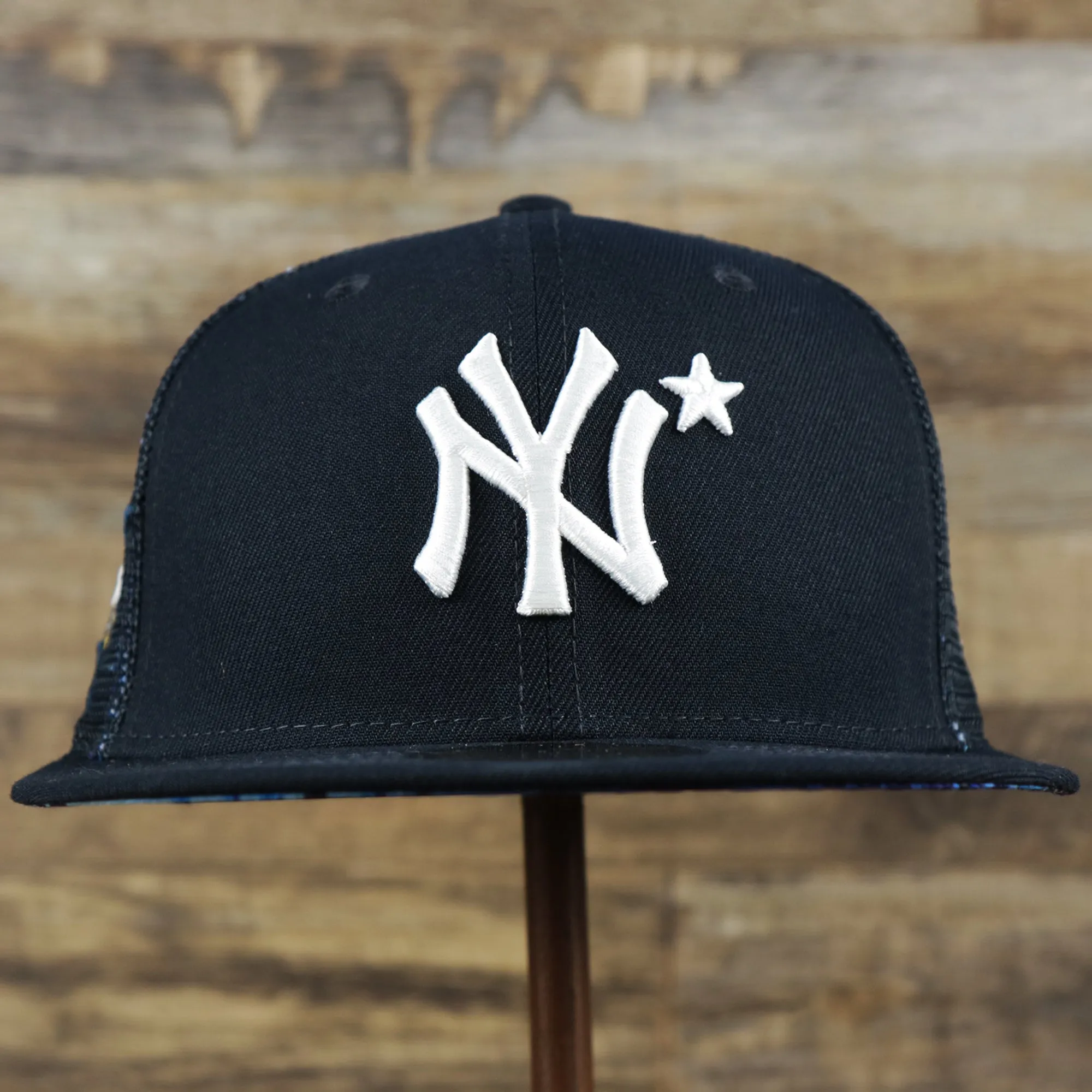 New York Yankees Metallic All Star Game MLB 2022 Side Patch 59Fifty Mesh Fitted Cap | ASG 2022 Navy Blue 59Fifty Cap