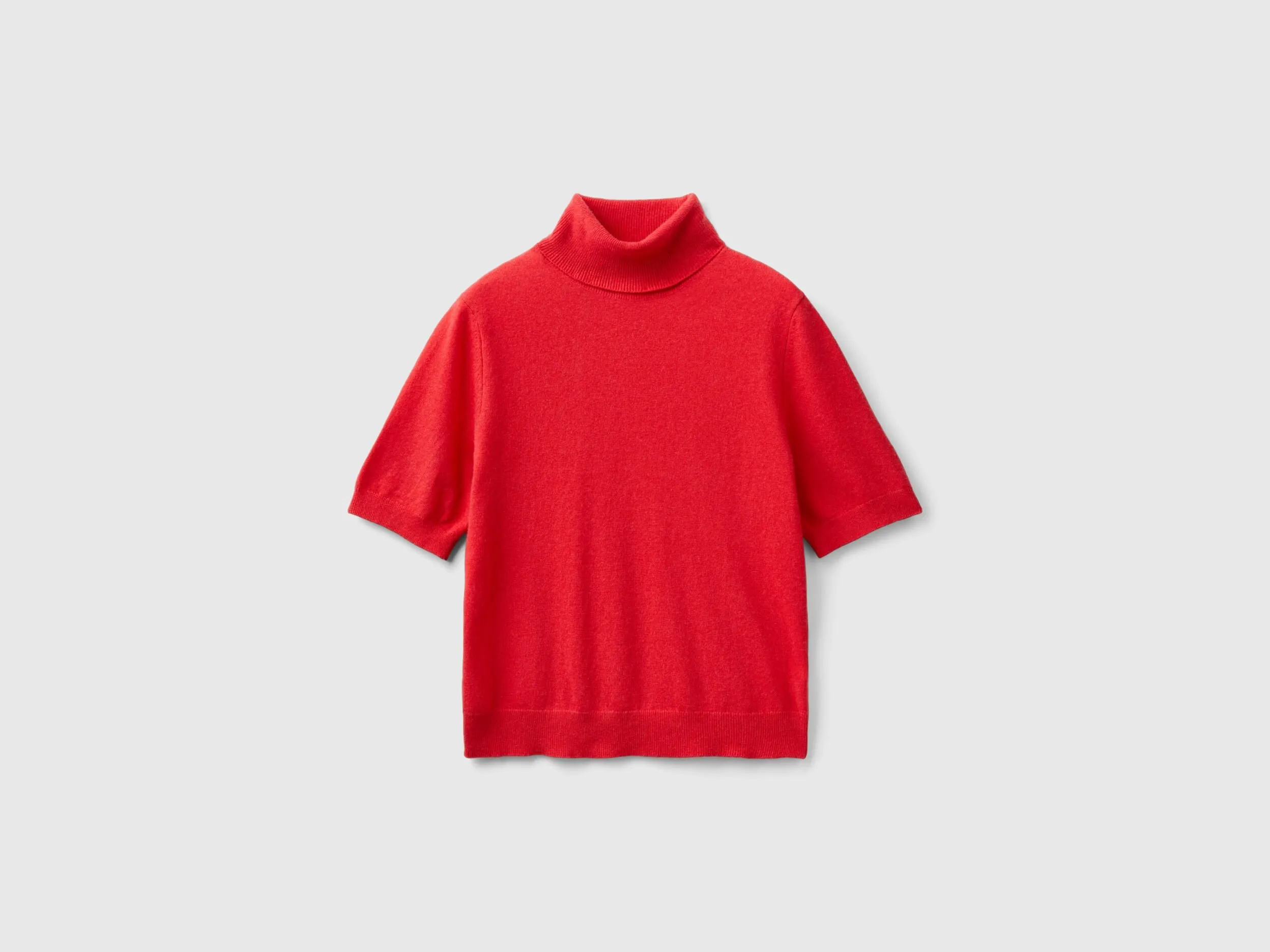 Red short sleeve turtleneck in cashmere blend - Red | Benetton