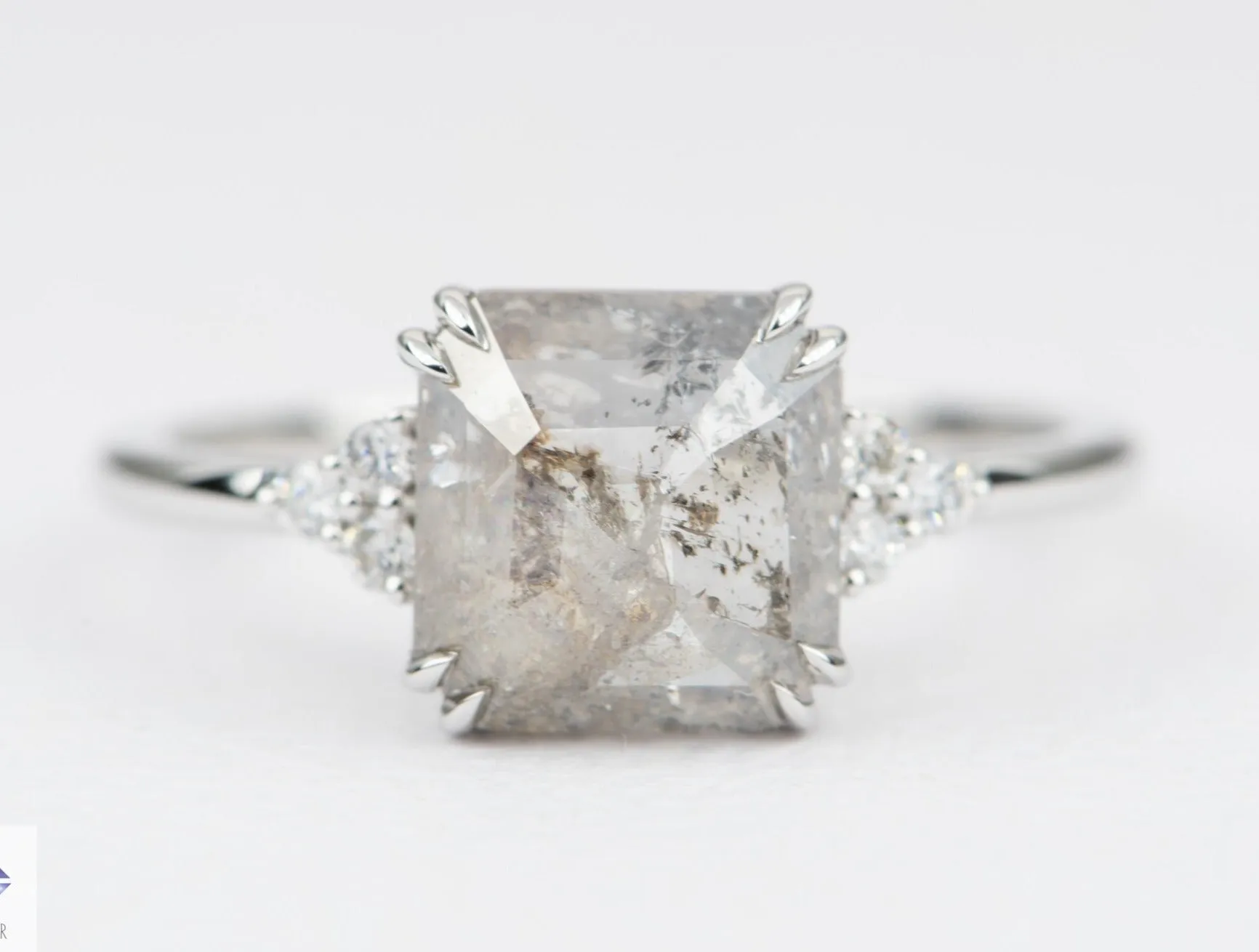 Ring Style - Prong Setting with Trio Side Stones for Regular Cut or Rose Cut Center Stone AD1752C