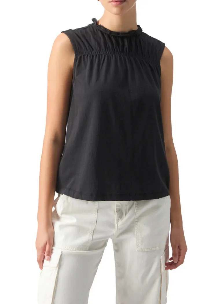 SLEEVELESS SHIRRED TOP