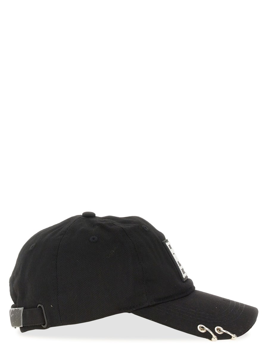 VERSACE JEANS COUTURE      PIECE NUMBER BASEBALL CAP