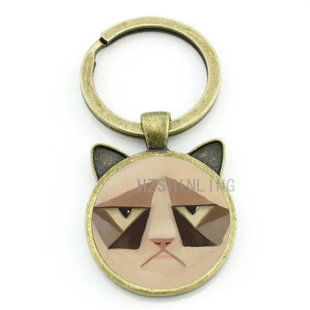 Vintage Cartoon Cuddly Wide-eyed Flashing Animal Pendant Keychain