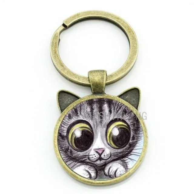 Vintage Cartoon Cuddly Wide-eyed Flashing Animal Pendant Keychain