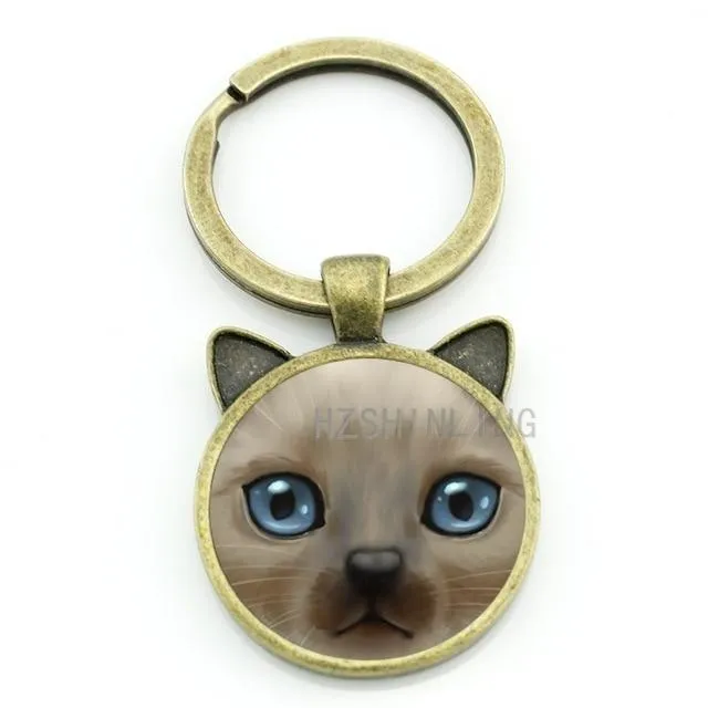 Vintage Cartoon Cuddly Wide-eyed Flashing Animal Pendant Keychain